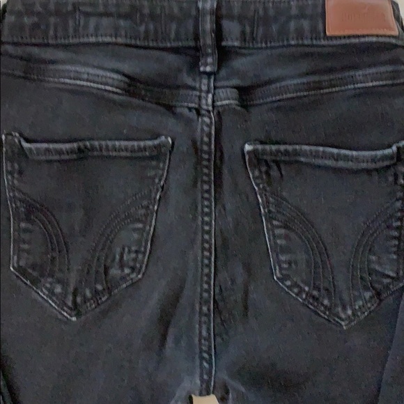 ‼️Sold‼️🌺Hollister -Skinny Jeans - Picture 3 of 7